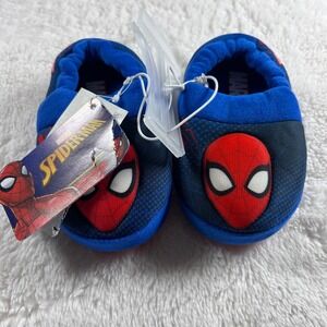 Kids Marvel Spider Man Slippers Blue Size S‎ 5/6 Light Up Footwear New With Tags